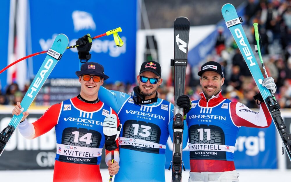 Die Top-3 der letzten Abfahrt 2025/26 (v.l.): Franjo von Allmen, Dominik Paris und Vincent Kriechmayr. – Foto: GEPA pictures