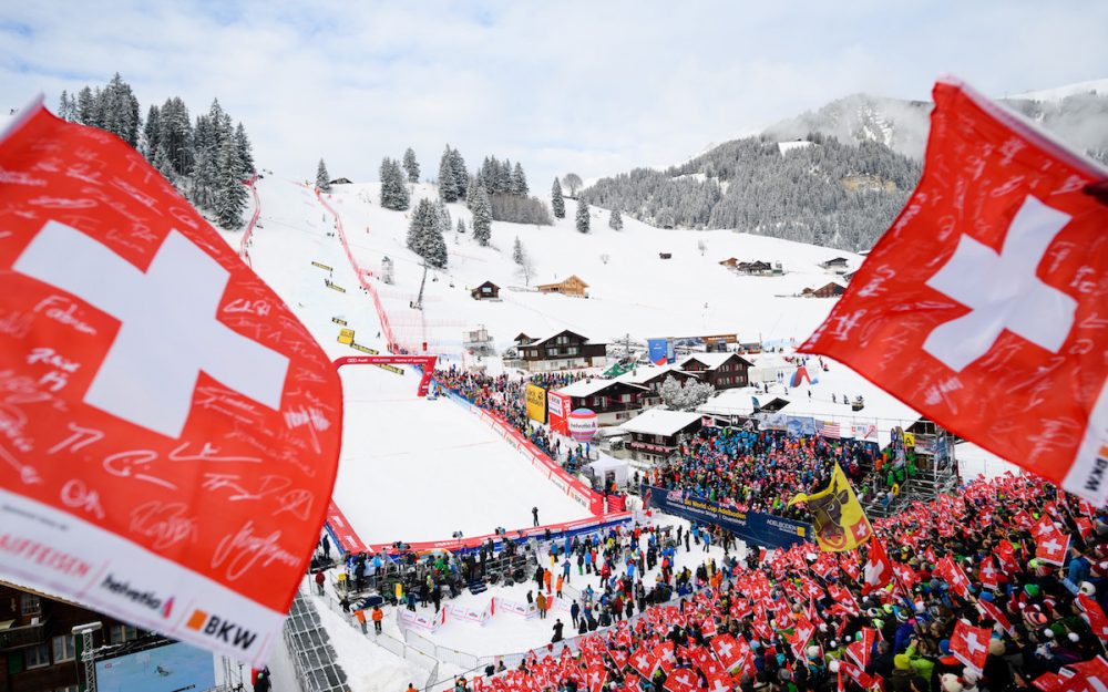 Typisch Adelboden: Top-Stimmung im Zielgelände am Chuenisbärgli. – Foto: zvg/Manuel Lopez