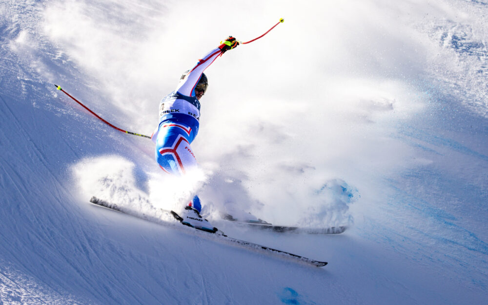 Die Airbag-Pflicht gilt jetzt auch für den Europacup Nils Alphand mit aktiviertem Airbag im Rahmen des Abfahrtstrainings von Beaver Creek. – Foto: GEPA pictures