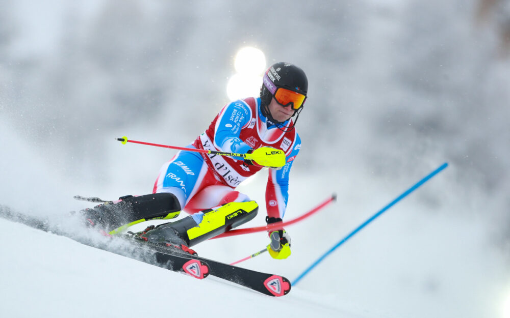 Steven Amiez führt beim Heim-Slalom von Val d’Isère Steven Amiez. – Foto: GEPA pictures