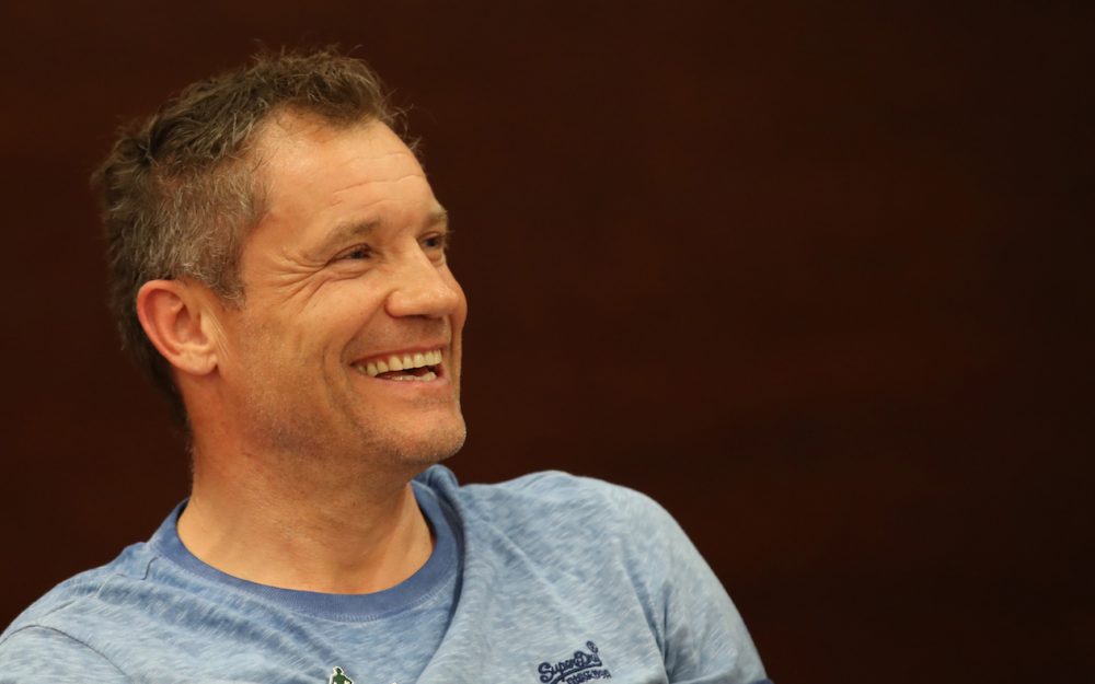 Armin Assinger legt sein Amt nieder Armin Assinger zieht sich aus Österreichs Bundes-Sport GmbH zurück