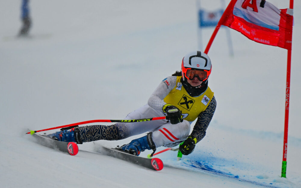 Malaysia erstmals bei einem FIS-Riesenslalom auf dem Podest vertreten Aruwin Salehhuddin (hier bei den Junioren-Weltmeisterschaften in St. Anton 2023) hat den ersten malaysischen Podestplatz in einem FIS-Riesenslalom herausgefahren. – Foto: GEPA pictures
