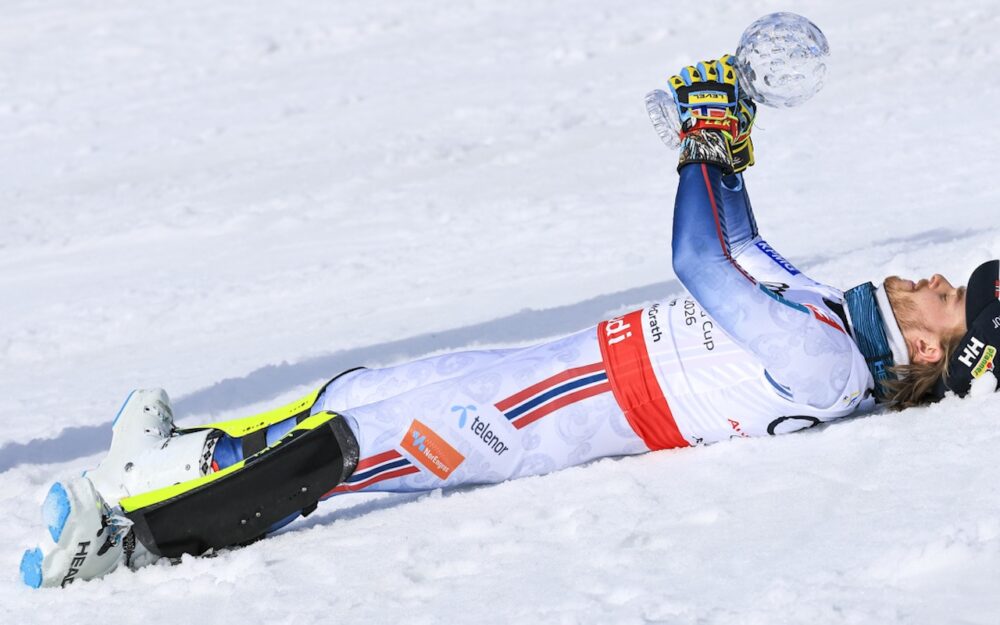 Atle Lie McGrath' ganz besonderer Moment. – Foto: GEPA pictures