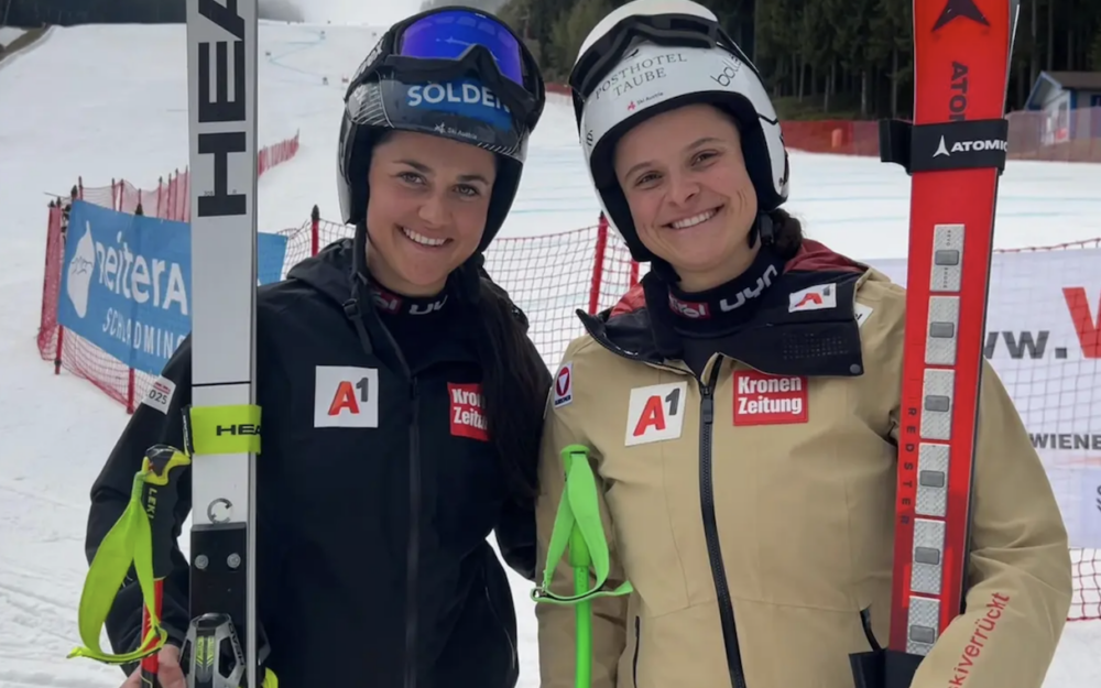 Vier Rennen, aber fünf neue Meisterinnen und Meister Franziska Gritsch und Emily Schöpf sind ex-aequo Super-G-Meisterinnen 2024 geworden. – Foto: Ski Austria