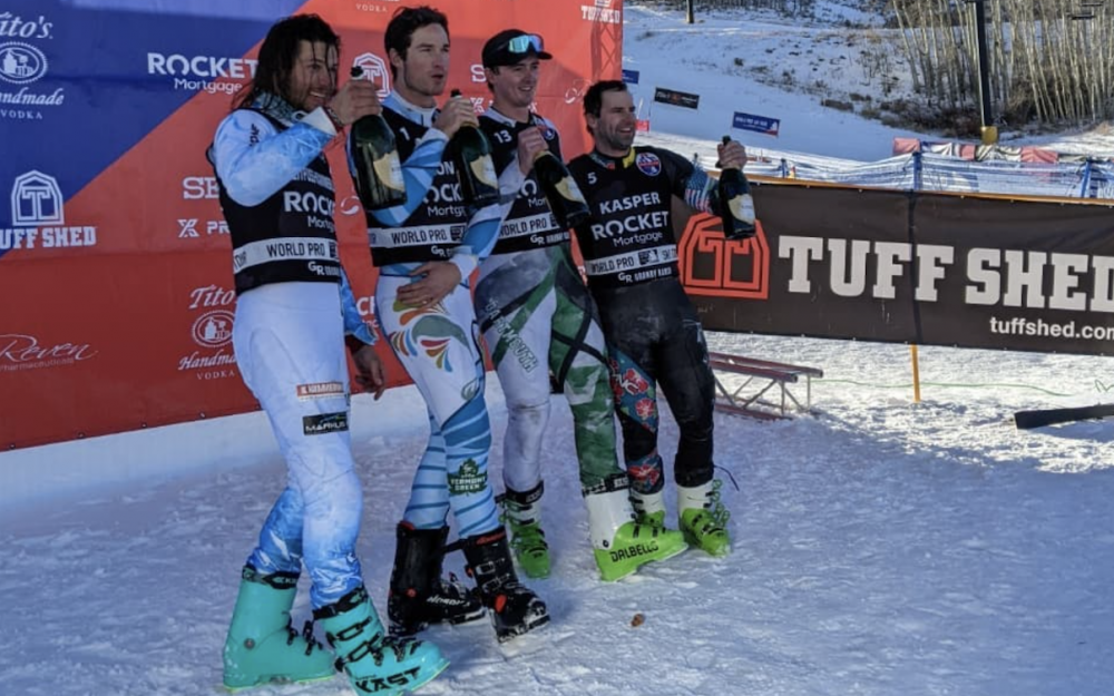Nolan Kasper und Drew Duffy starten mit Siegen in die WPST
