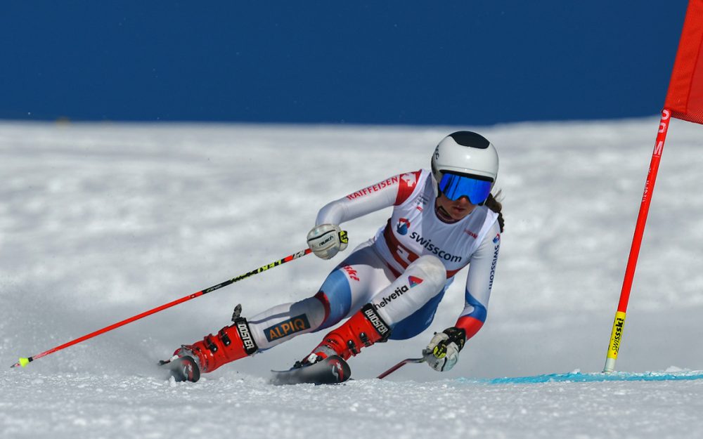 Alessia Bösch – von Gisins, Glückssocken und guten Resultaten Alessia Bösch in Aktion. – Foto: rk-photography.ch
