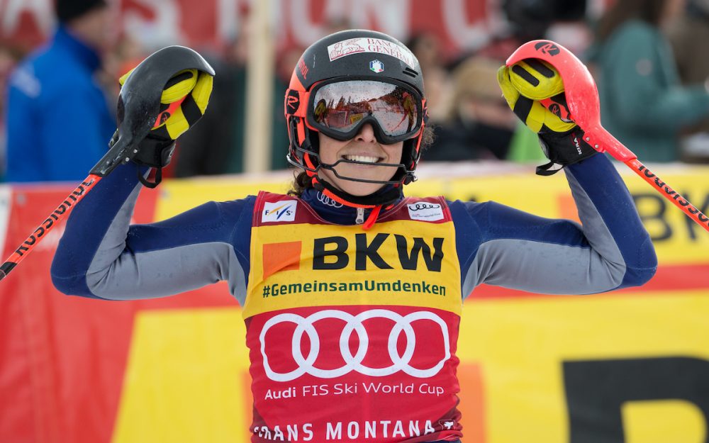 Federica Brignone kombiniert sich an die Spitze Geschafft: Mit dem Sieg in Crans Montana hat Federica Brignone die Führung im Gesamtweltcup übernommen. – Foto: GEPA pictures