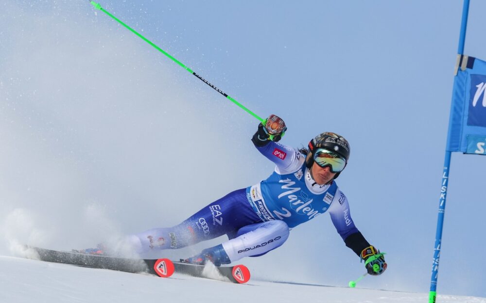 Federica Brignone setzt ihren Höhenflug (vorerst) fort Federica Brignone unterwegs zur Bestzeit im 1. Lauf des Riesenslaloms von Kronplatz. – Foto: GEPA pictures