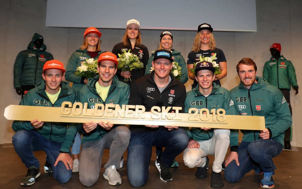 Thomas Dressen und Viktoria Rebensburg wurden vom DSV mit dem "goldenen Ski 2018" ausgezeichnet. – Bild: zvg DSV