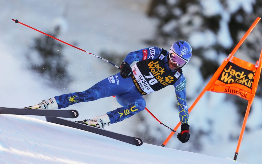 Diese Aufnahme von Sam Dupratt entstand wenige Augenblicke vor dem verhängnisvollen Sturz in Val Gardena. – Foto: GEPA pictures