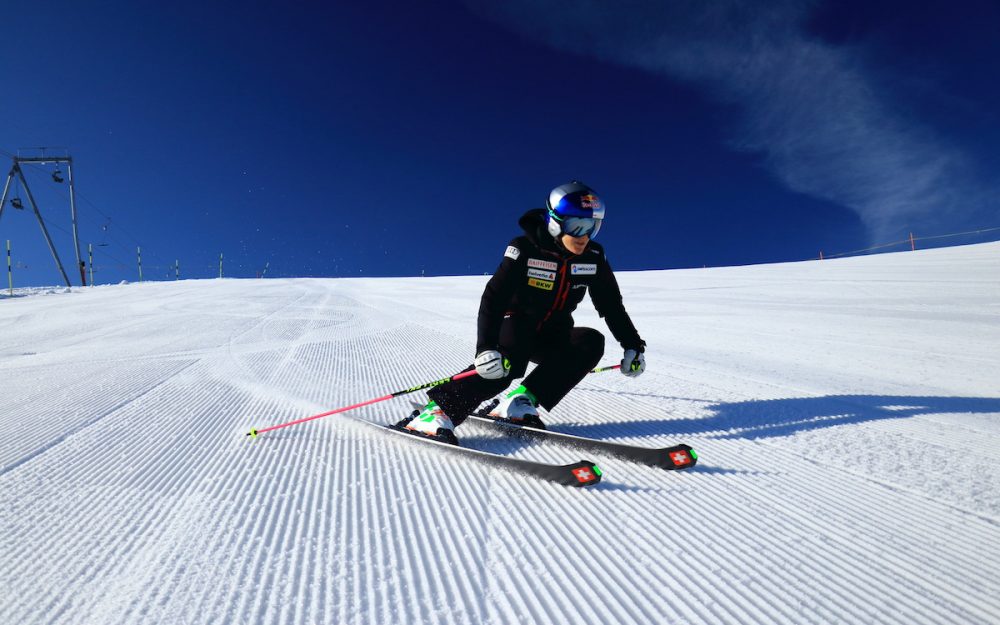 Fanny Smith zieht am 21. Juli 2021 in Zermatt ihre Spuren. – Foto: zvg / Swiss Ski