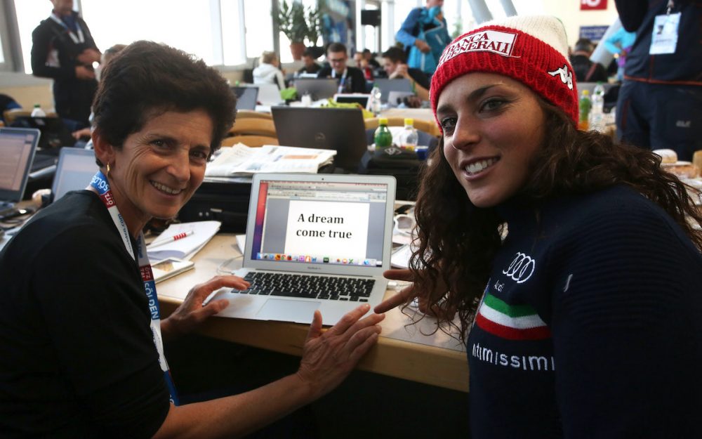 Brignones Mutter hat das Corona-Virus besiegt Maria Rosa Quario (links), Mutter von Federica Brignone (rechts) ist als Journalistin tätig. – Foto: GEPA pictures (Archiv von 2015)
