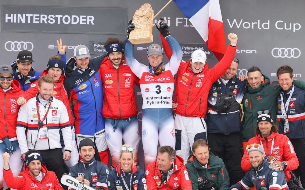 Alexis Pinturault (Mitte) steigt gemeinsam mit Clement Noel als Leader des französischen Kaders in den nächsten Winter. – Foto: GEPA pictures