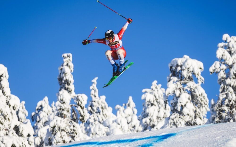 Skicross: Und noch ein Ausfall im Schweizer Männer-Team Gil Martin – 2022/23 keine grossen Sprünge mehr für den Berner Oberländer. – Foto: GEPA pictures