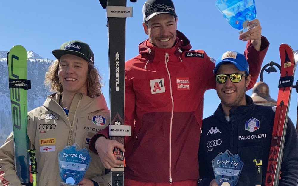 Simone Deromedis (links), Mathias Graf (Mitte) und Dominik Züch standen am Sonntag auf dem Podest. – Foto: ÖSV