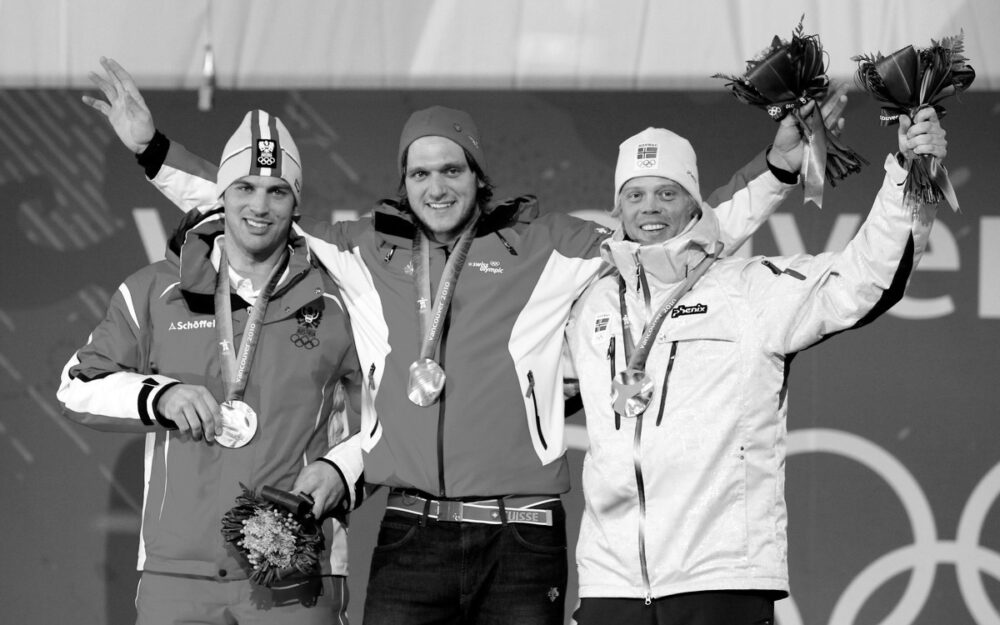 Audun Groenvold (49) nach Blitzschlag verstorben An den Olympischen Spielen 2010 holte Audun Groenvold (links) hinter Sieger Mike Schmid (SUI/Mitte) und dem Österreicher Andreas Matt im Skicross die Bronzemedaille. – Foto: GEPA pictures