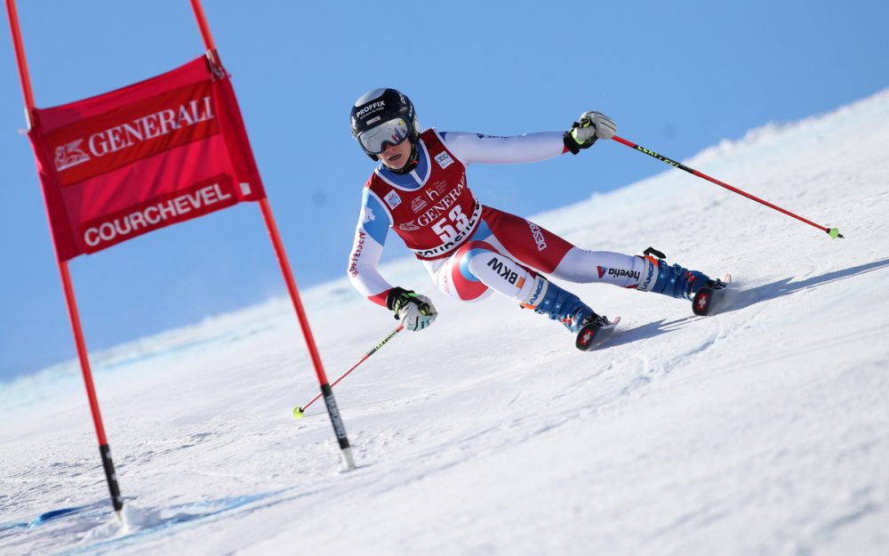 EC: Vivianne Härri fährt zum ersten Mal auf das EC-Podest Vivianne Härri - hier beim Weltcup in Courchevel – wird Dritte in Orcieres-Merlette. – Foto: GEPA pictures