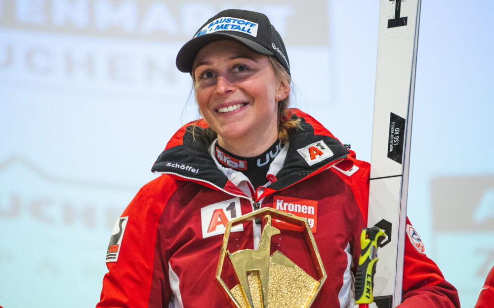 Die Österreicherin Michaela Heider (hier nach dem Rennen in Zauchensee) gewinnt den letzten Europacup-Riesenslalom