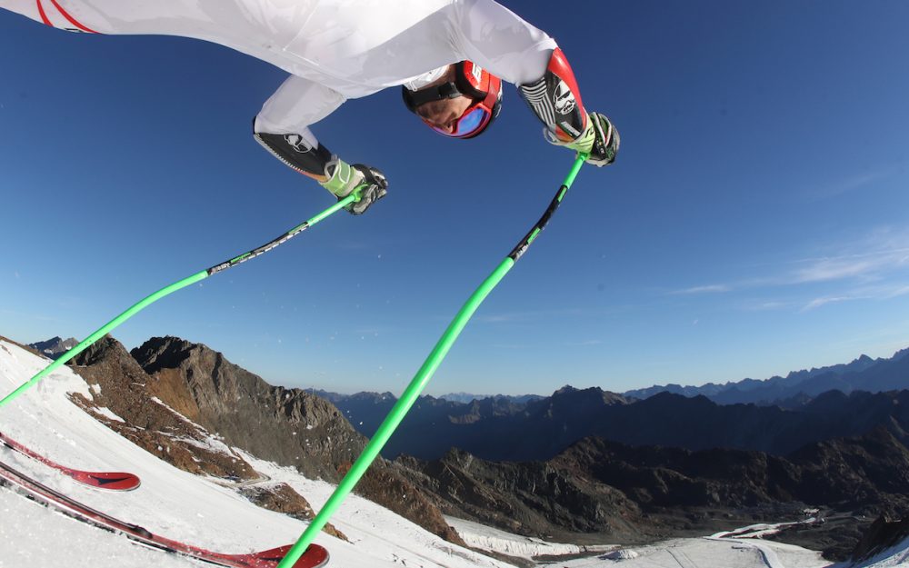 Marcel Hirscher freut sich auf den Saisonstart Start in die nächste Trainingsfahrt. Marcel Hirscher trainiert derzeit im Pitztal. – Foto: GEPA pictures