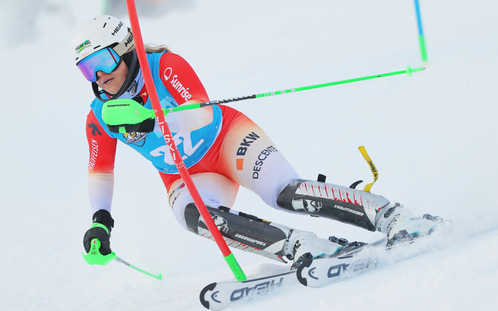 Diese neun Schweizerinnen bestreiten den Weltcup-Slalom in Levi Auch Aline Höpli steht in Levi am Start. – Foto: GEPA pictures