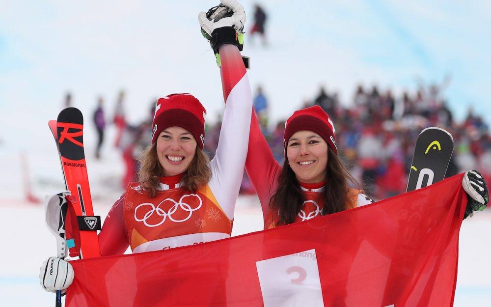 Michelle Gisin und Wendy Holdener stehen am 9. Dezember zur Wahl. – Foto: GEPA pictures