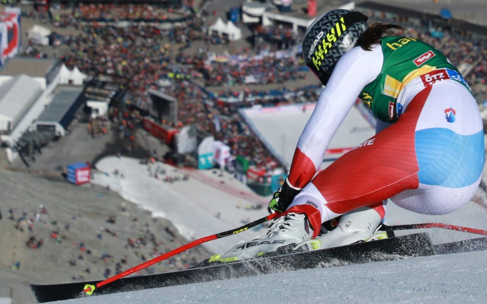 Wendy Holdener hat bei ihrer Fahrt 2019 das Ziel in Sölden bereits vor Augen – ob das 2020 auch passieren wird? – Foto: GEPA pictures