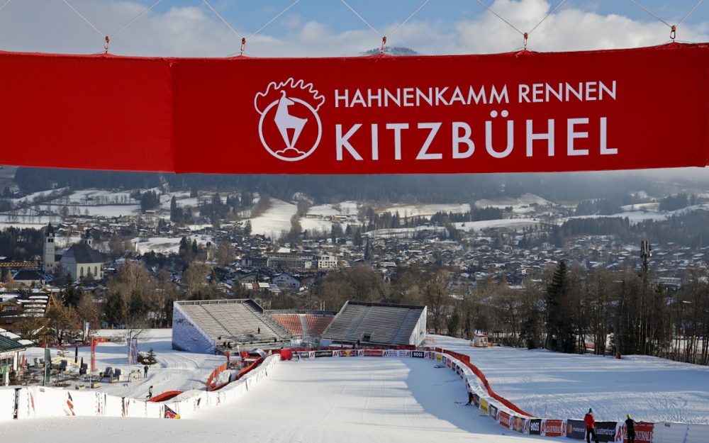 Die erwartete Programmänderung für Kitzbühel ist da Blauer Himmel und Sonnenschein. Die Hahnenkammrennen 2022 werden nicht immer davon profitieren können. – Foto: GEPA picutres