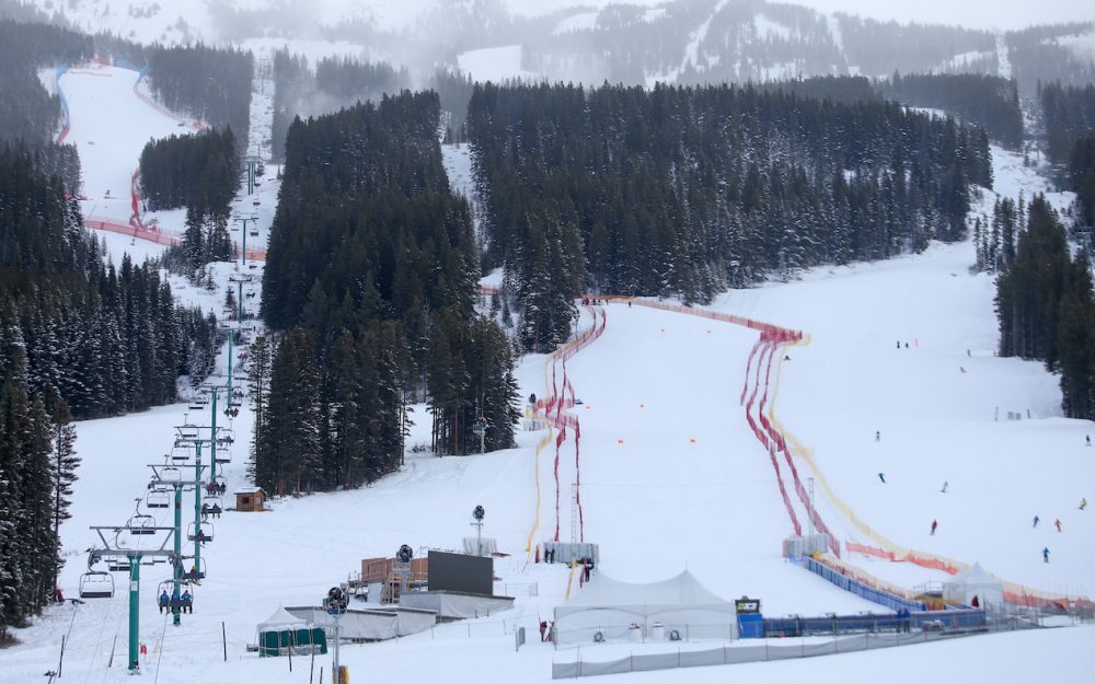 Kein Training – die Weltcup-Piste in Lake Louise bleibt heute (27. November) unbefahren – zumindest was das Renntempo betrifft. – Foto: GEPA pictures