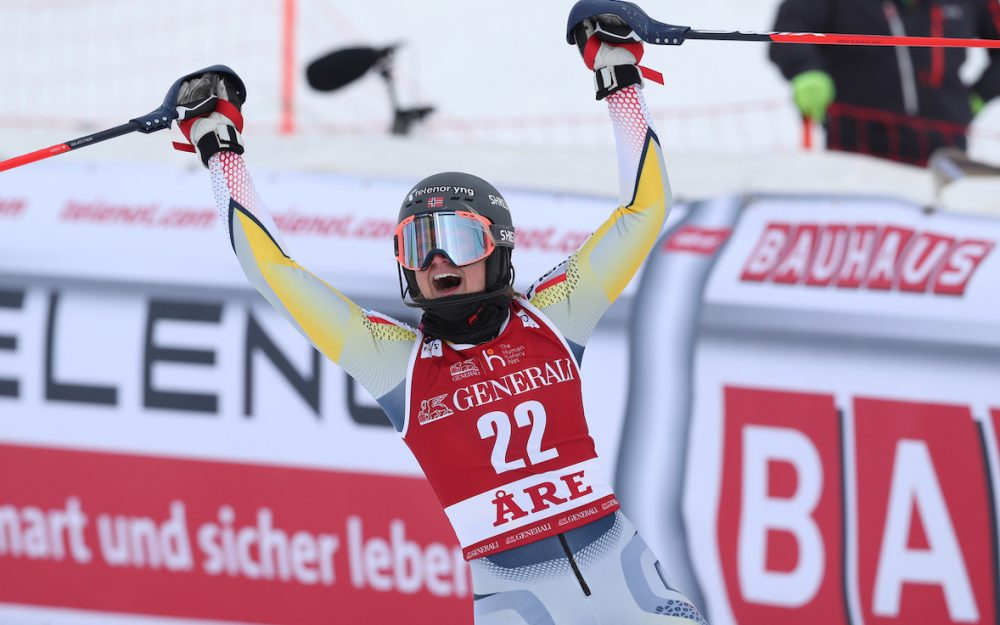 Diese Bild wird es nicht mehr geben: eine jubelnde Kristina Riis-Johannessen. – Foto: GEPA pictures