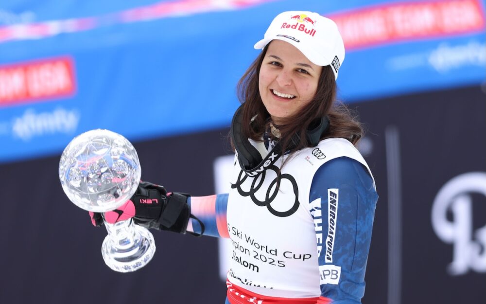 Zwei Frauen und drei Männer in Kroatiens Top-Kadern Zrinka Ljutic. – Foto: GEPA pictures