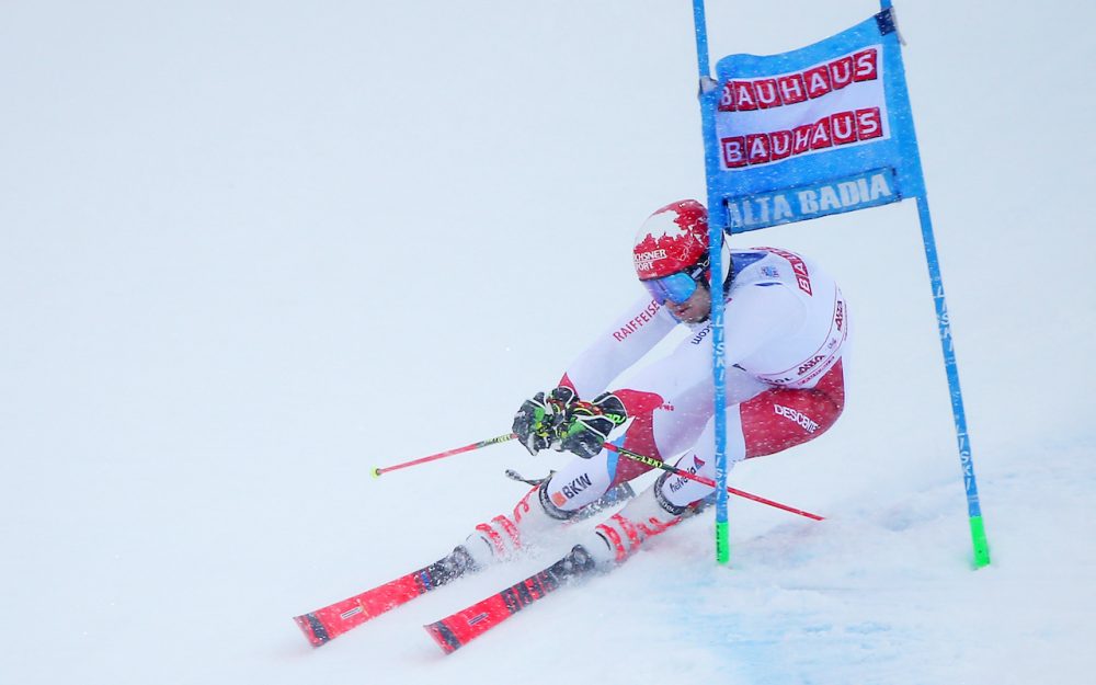 Weitere Geisterrennen sind beschlossene Sache Auch Loic Meillard wird am 20/21. Dezember seine Fahrkünste vor leeren Rängen zeigen müssen. – Foto: GEPA pictures