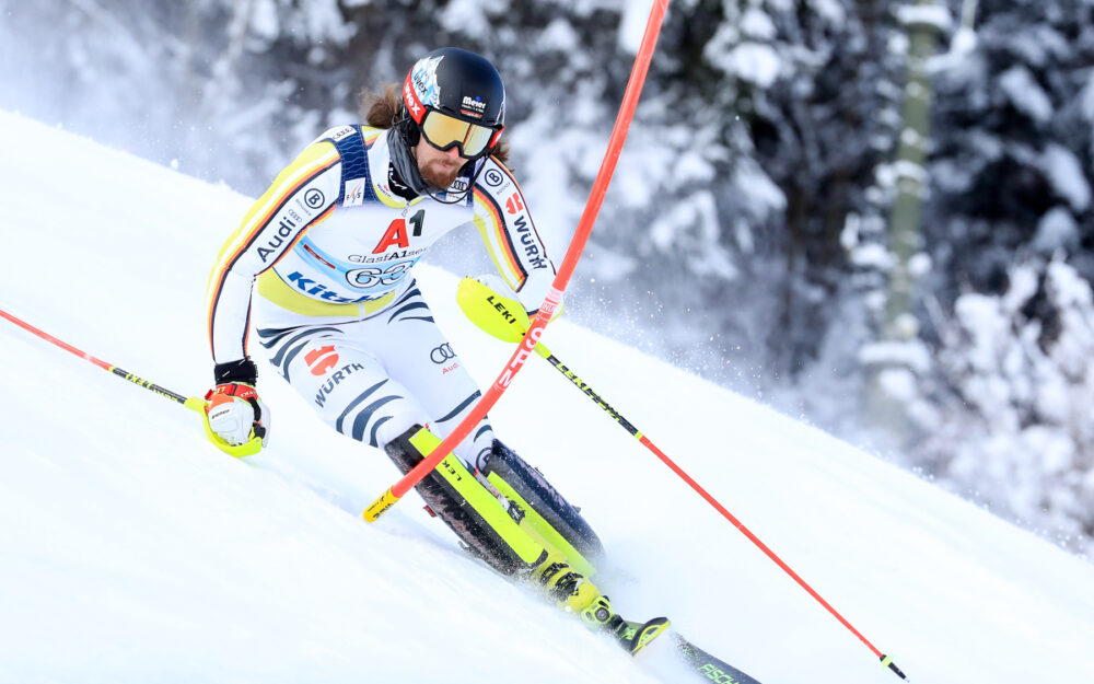 Adrian Meisen beginnt seine besondere Saison mit einem Sieg Adrian Meisen, hier beim Weltcup-Slalom in Kitzbühel, ist mit einem Sieg in den Wettkampfwinter 2023/24 gestartet. – Foto: GEPA pictures