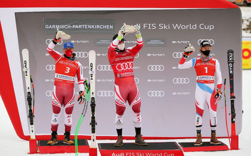 ÖSV-Fahrer fahren nach Doppelsieg mit breiter Brust zur WM Vincent Kriechmayr gewinnt sein achtes Weltcup-Rennen – zum sechsten Mal ist es ein Super-G – und steht mit Matthias Mayer (links) und Marco Odermatt auf dem Podest. – Foto: GEPA pictures