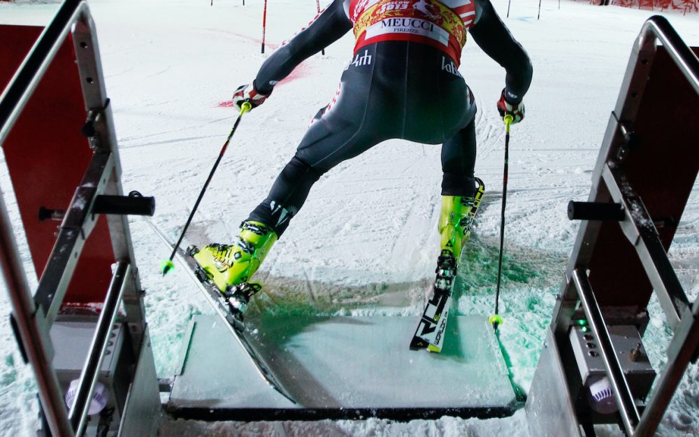 Das Starttor bleibt zu – kein Parallel-Rennen in Gstaad. – Foto: GEPA pictures