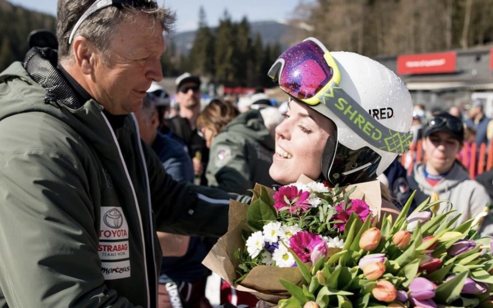 Ahoj – Katerina Paulathova zieht einen Schlussstrich Katerina Paulathova wird nach dem Riesenslalom an den tschechischen Meisterschaften verabschiedet. – Foto: Instagram czechski_alpine