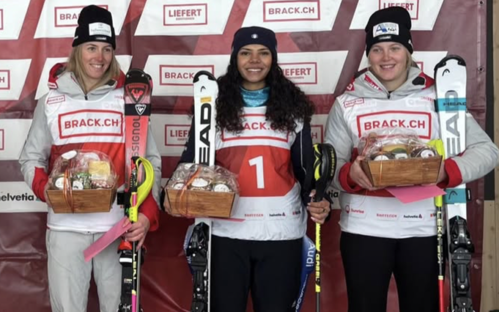 Giada d'Antonio (Mitte) gewinnt vor Sarina Dörig (links) und Elyssa Kuster. – Foto: zvg