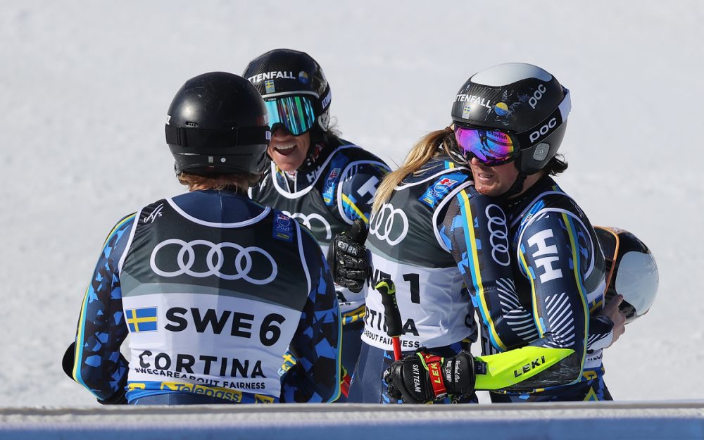Das schwedische Silber-Team von Cortina tritt in Lech/Zürs an. – Foto: GEPA pictures