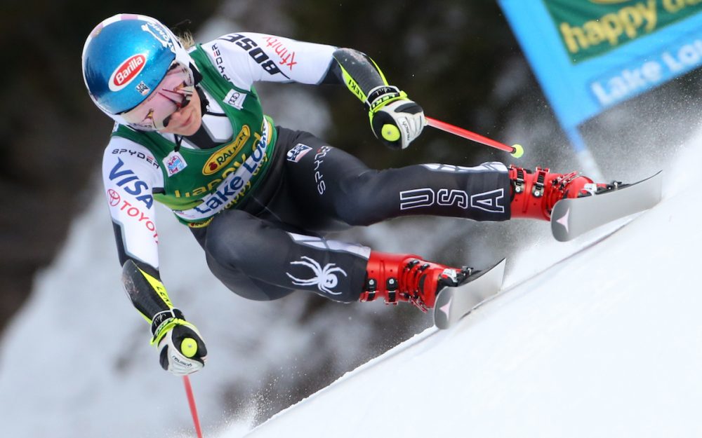 Mikaela Shiffrin unterwegs zum 1. Sieg in einem Weltcup-Super-G und zum 46. Weltcupsieg insgesamt. – Foto: GEPA pictures