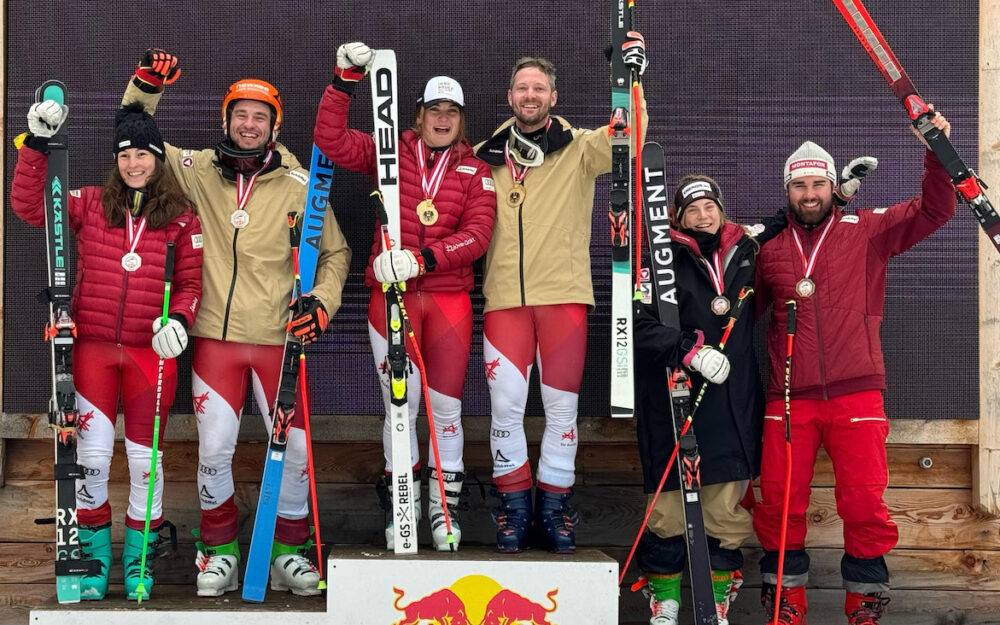 Leonie Lussnig, Tristan Takats, Magdalena Fritz, Johannes Aujesky, Christina Födermayr und Simon Fleisch sicherten sich die Auszeichnungen. – Foto: Ski Austria / Thomas Zangerl