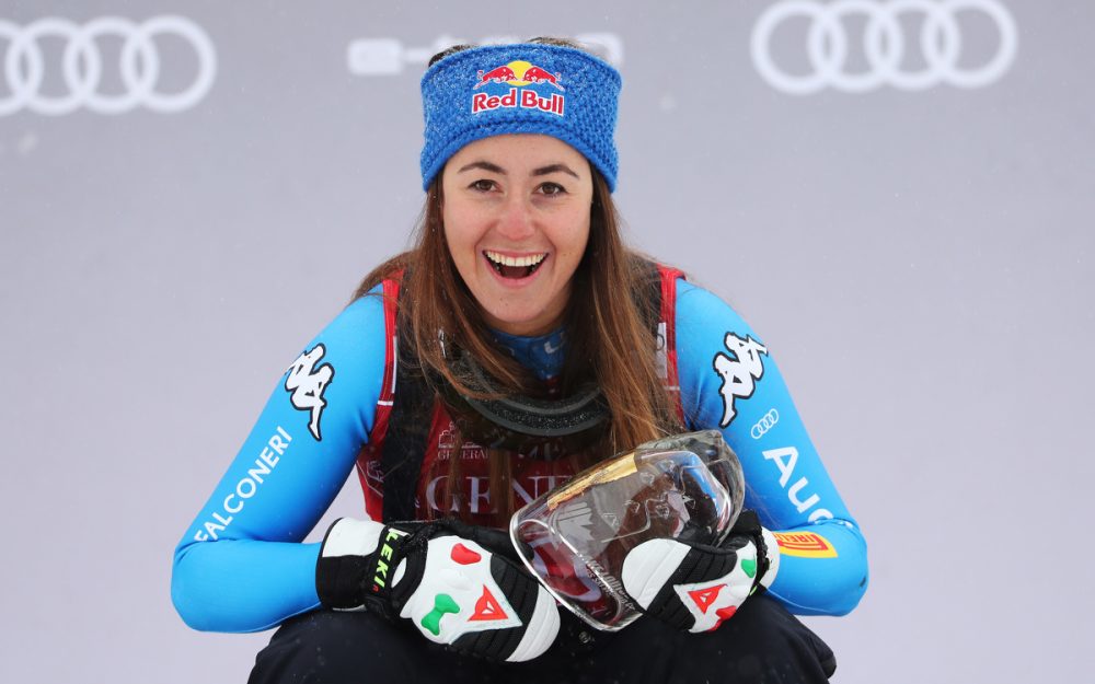 Sofia Goggia hat gut Lachen: drei Rennen, drei Siege in Lake Louise. – Foto: GEPA pictures