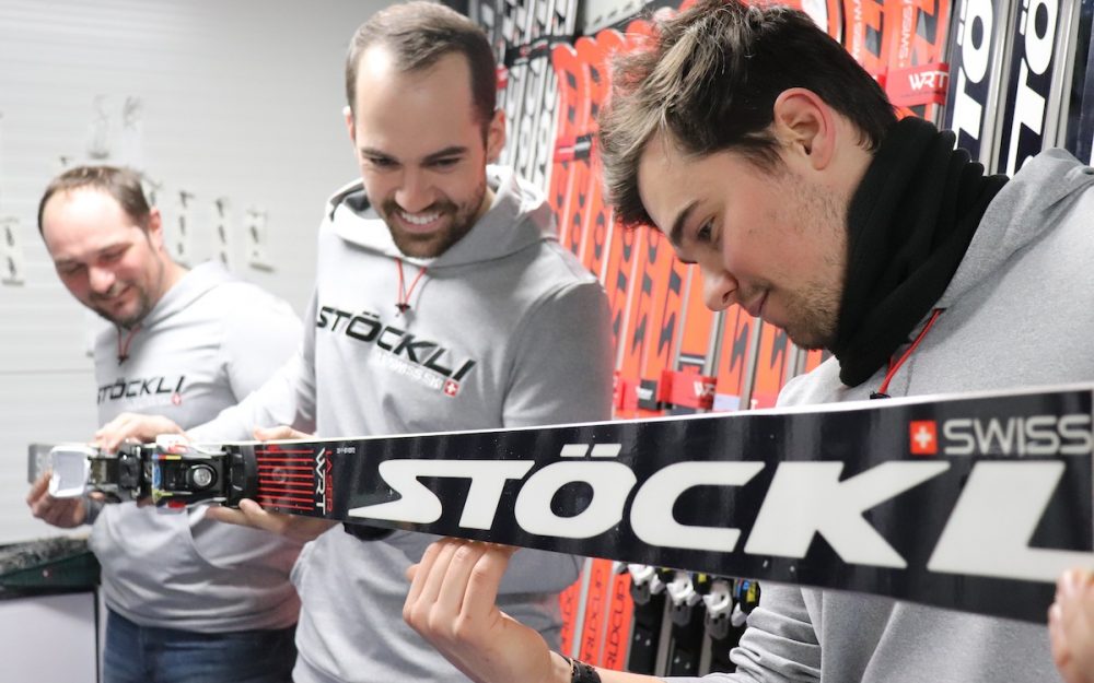 Dem Tempo auf der Spur – ein „Fall für drei“ Roman Liesinger, Silvan Aemmer und Maro Cämperle sind das Stöckli-Testteam. – Foto: peg