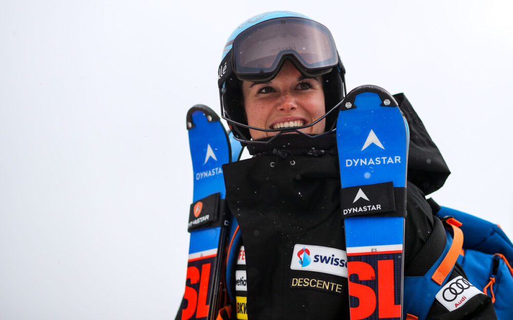 Elena Stoffel gewinnt einen FIS-Riesenlalom in Coronet Peak (NZL). – Foto: GEPA picutres