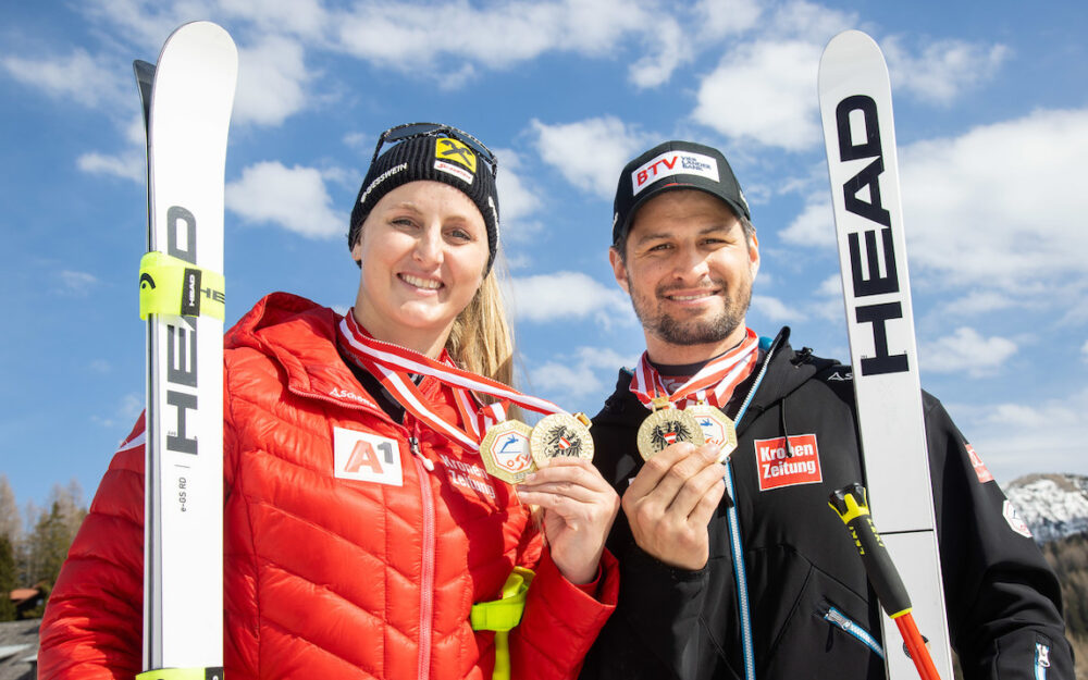 Johannes Strolz und Nina Ortlieb holten sich in Hinterstoder Abfahrtsgold. – Foto: GEPA pictures