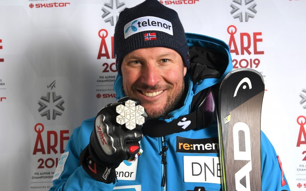 Aksel Lund Svindal und seine letzte Medaille. – Foto: GEPA pictures