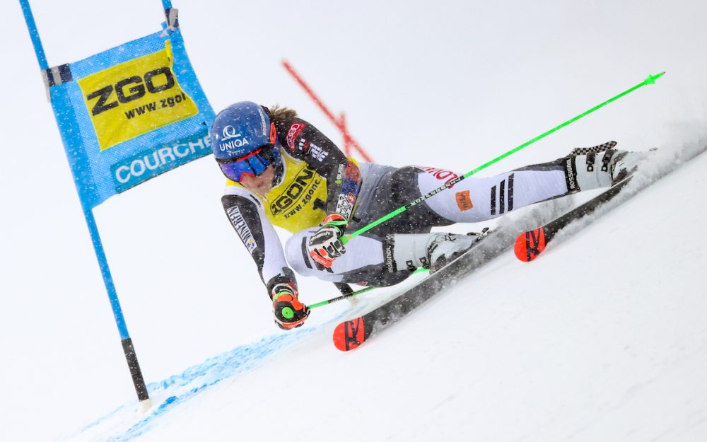 Petra Vlhova auf dem Weg zum nächsten Sieg Mit Startnummer 1 zur Führung: Petra Vlhova. – Foto: GEPA pictures
