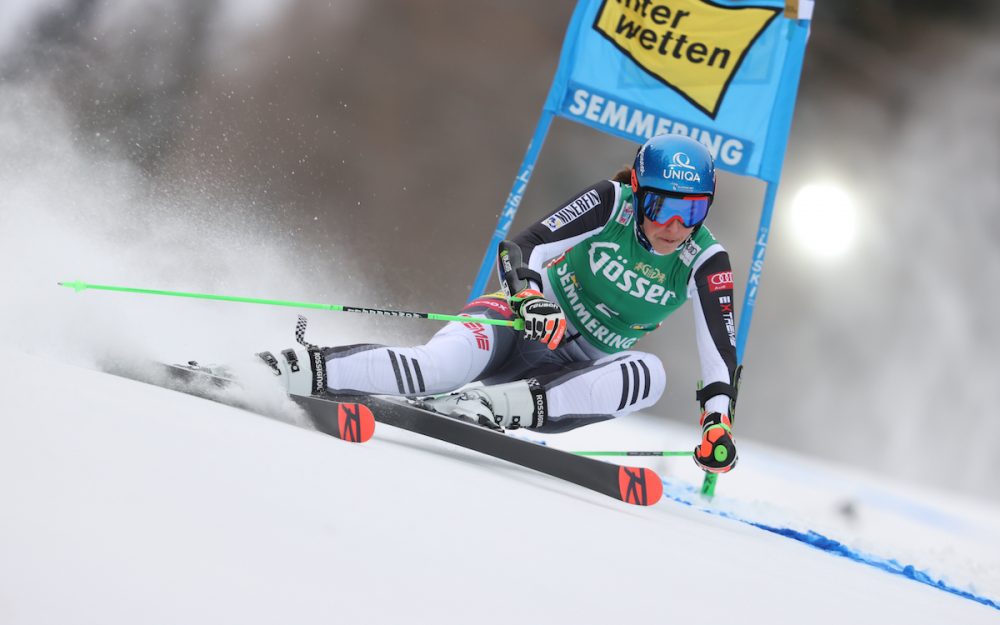 Petra Vlhova brachte im 1. Lauf die schnellste Zeit ins Ziel. – Foto: GEPA pictures