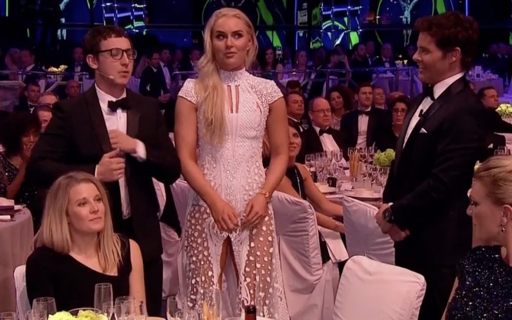 Lindsey Vonn bekommt an der Laureus Award-Verleihung in Monaco den "Laureus Spirit of Sport Award". – Foto: screenshot