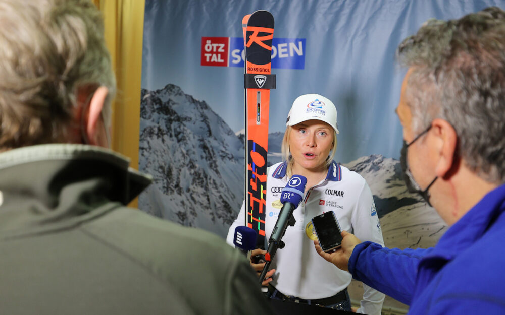 Tessa Worley beim Sölden-Medientermin 2021. – Foto: GEPA pictures