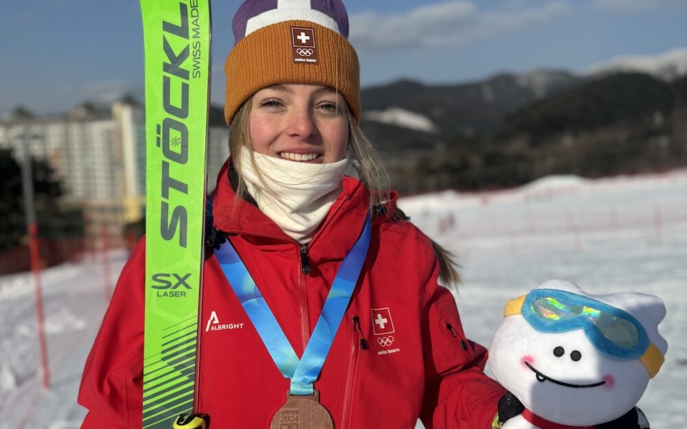 Leena Thommen gewinnt bei den YOG in Korea die Bronzemedaille im Skicross. – Foto: zvg/Swiss Ski