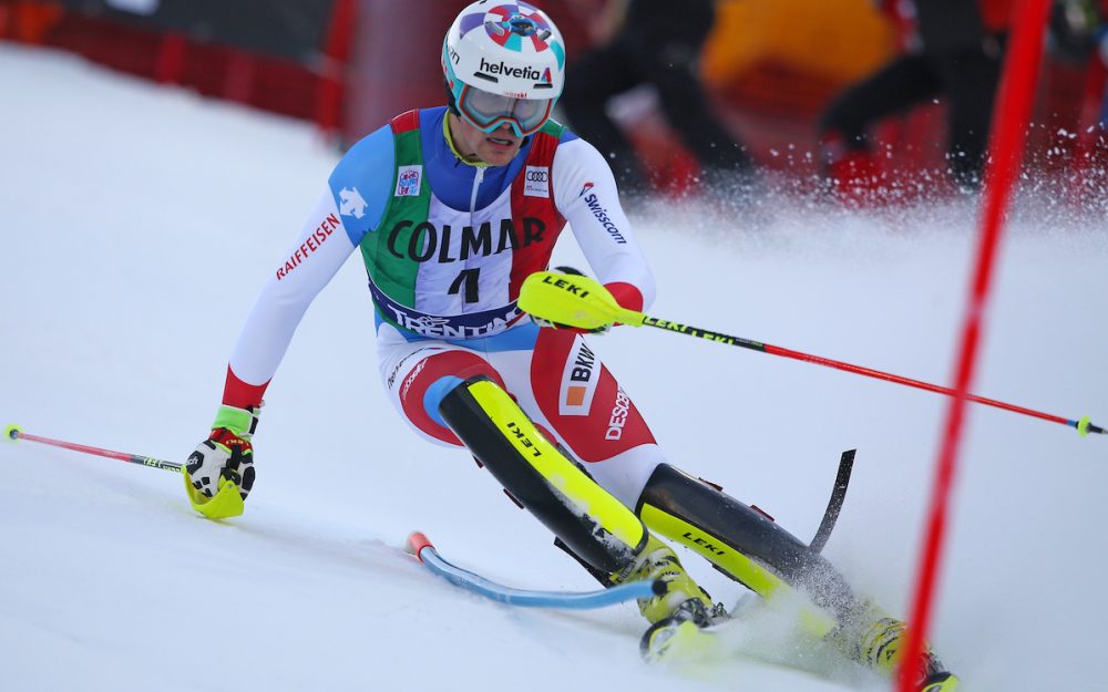 Daniel Yule tritt zum ersten Mal als Weltcup-Sieger zu einem Rennen an. – Foto: GEPA pictures